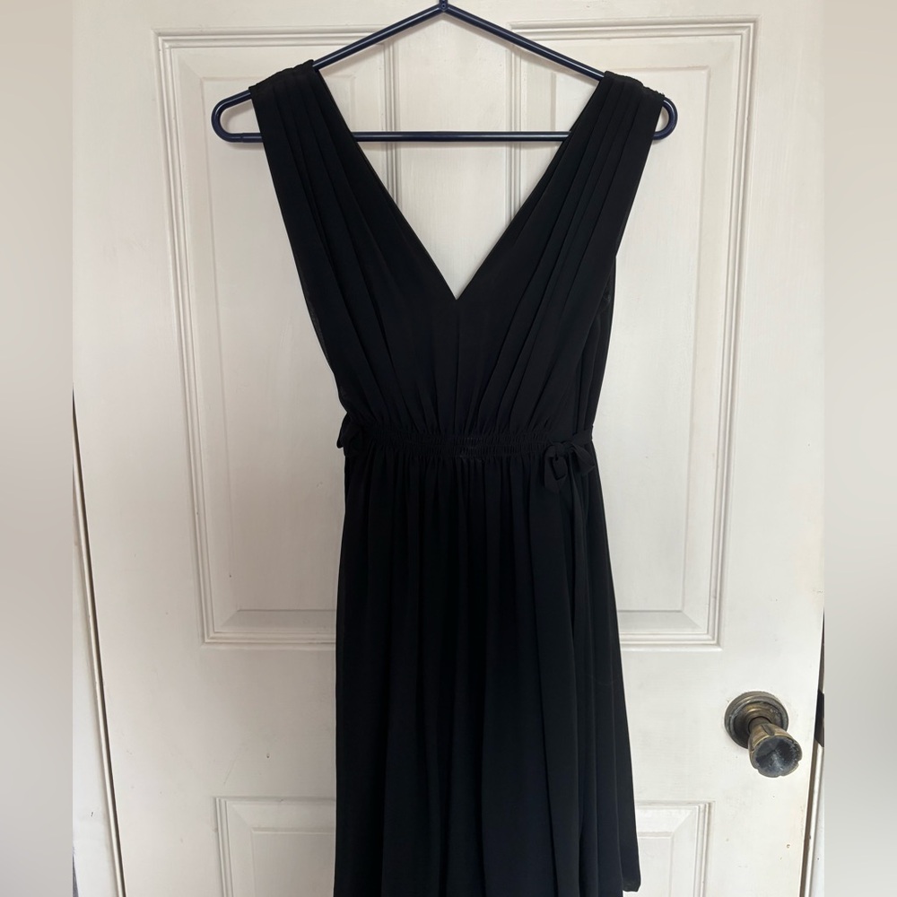 Anthropologie Black V-Neck Pleated Maxi Dress